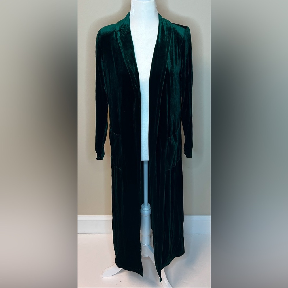 Green Velvet Duster - Picture 4 of 6